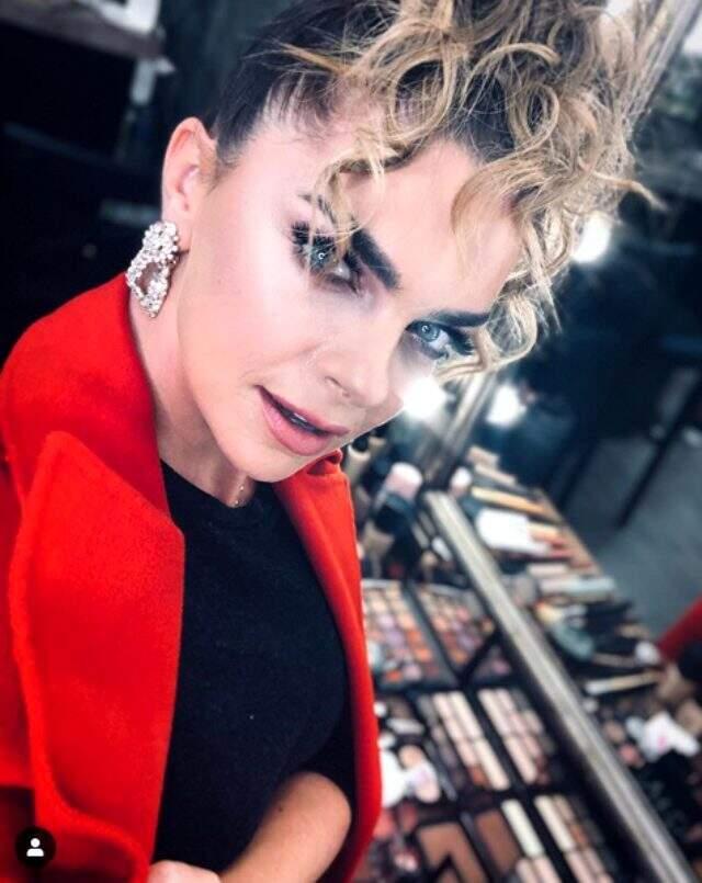 Pelin Karahan yeni imajıyla tanınmaz hale geldi
