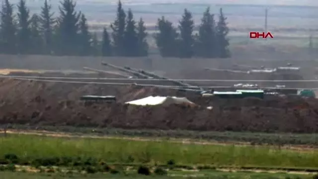Şanlıurfa sınırda namlular suriye'ye çevrildi Şanlıurfa sınırda namlular suriye'ye çevrildi