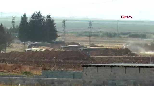 Şanlıurfa sınırda namlular suriye'ye çevrildi Şanlıurfa sınırda namlular suriye'ye çevrildi