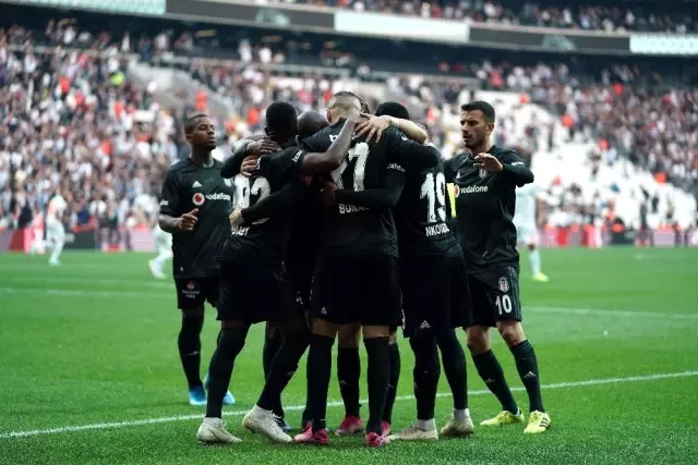 Süper Lig: Beşiktaş: 2 - Aytemiz Alanyaspor: 0 (Maç sonucu) Süper Lig: Beşiktaş: 2 - Aytemiz Alanyaspor: 0 (Maç sonucu)