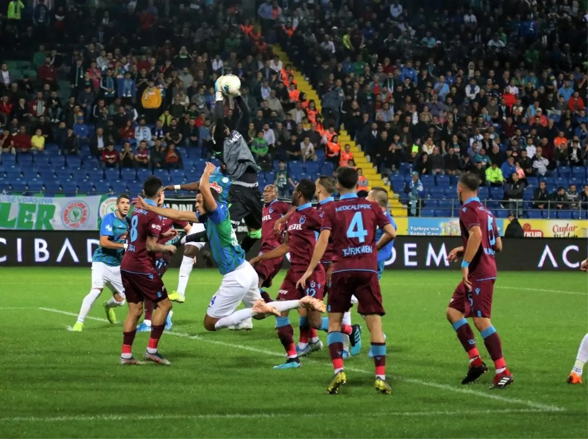 Süper Lig: Çaykur Rizespor: 1 - Trabzonspor: 2 (Maç sonucu)