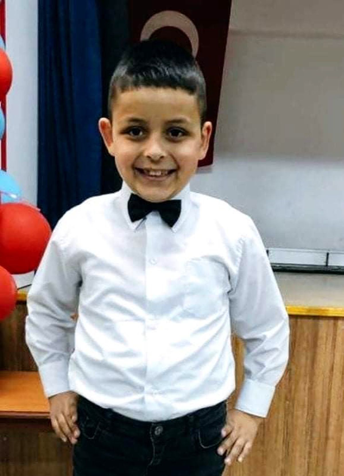 8 yaşındaki çocuk kalp krizi geçirip hayatını kaybetti