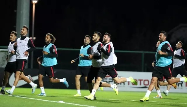 A Milli Takım, Riva'daki ilk çalışmasını yaptı A Milli Takım, Riva'daki ilk çalışmasını yaptı