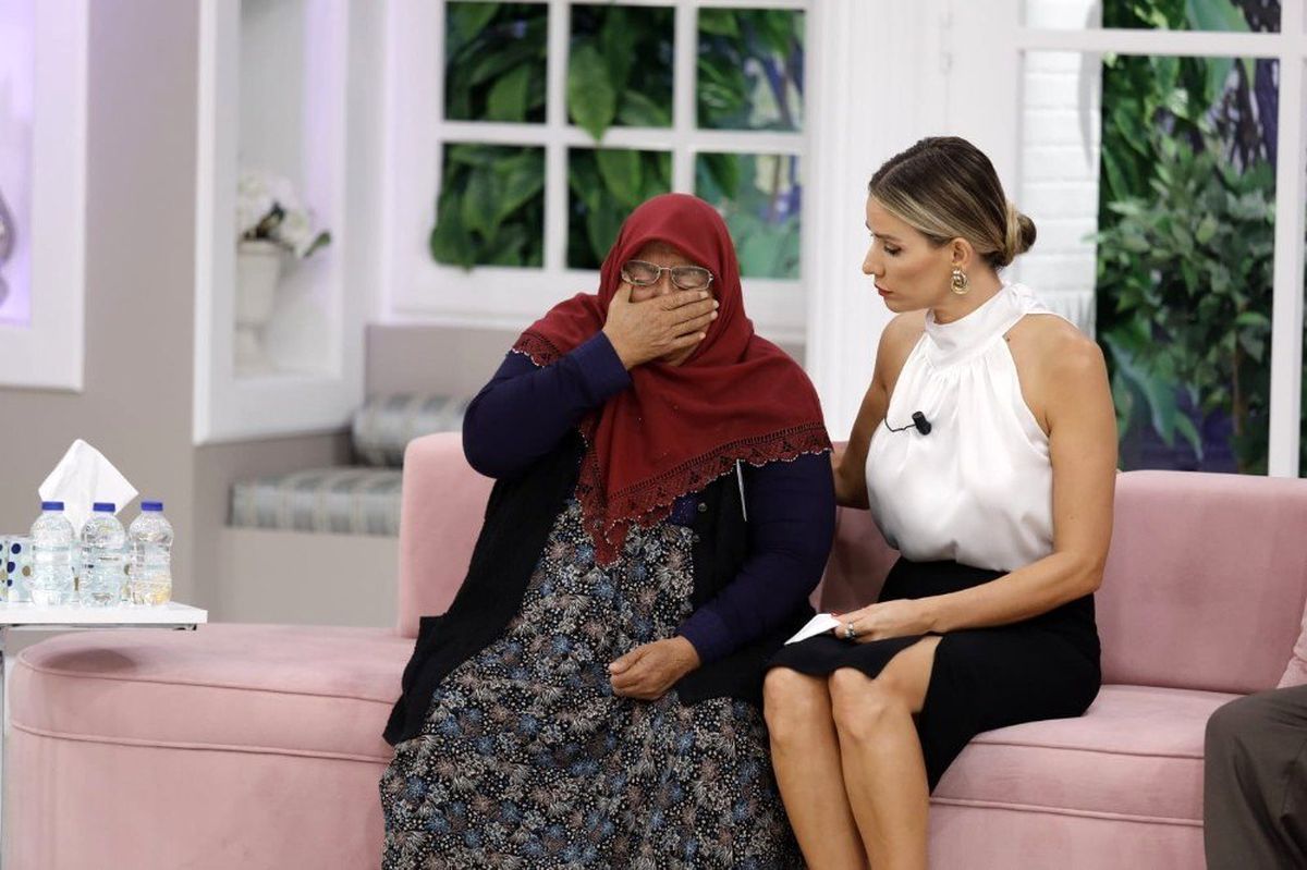 65 yaşındaki adam, eşinin diyalize gittiği sırada ilişki yaşadığı kadın tarafından dolandırıldı