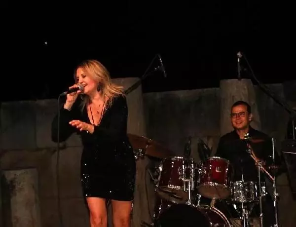 Antik kentteki konserin geliri eğitime