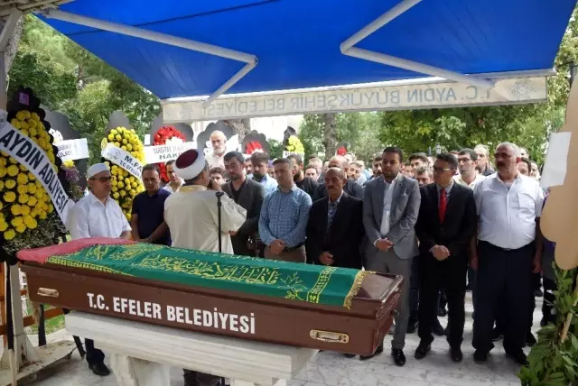 Aydınlı Hakim son yolculuğuna uğurlandı Aydınlı Hakim son yolculuğuna uğurlandı