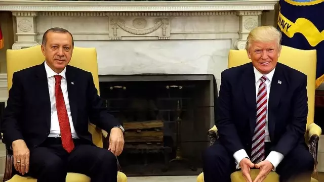 Cumhurbaşkanı Erdoğan, ABD Başkanı Trump'la Güvenli Bölge'yi görüştü Cumhurbaşkanı Erdoğan, ABD Başkanı Trump'la Güvenli Bölge'yi görüştü