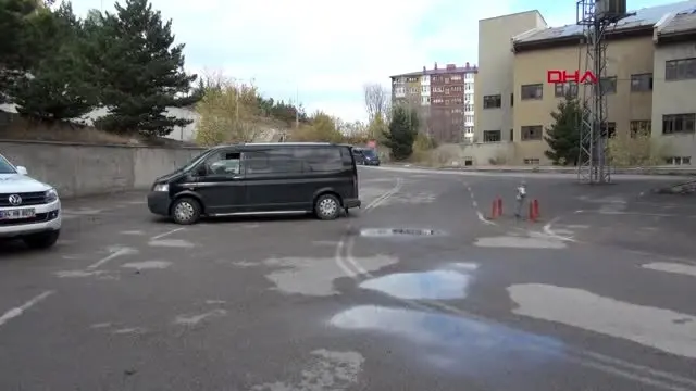 Erzurum kumayı kabul etmeyen 11 çocuğunun annesi ile kızını öldürdü