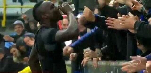 Gol sevinci olay olan Mbaye Diagne: Bardak boştu