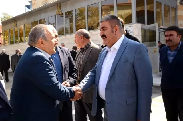İki başkan omuz omuza İki başkan omuz omuza