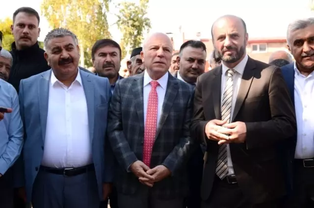 İki başkan omuz omuza İki başkan omuz omuza