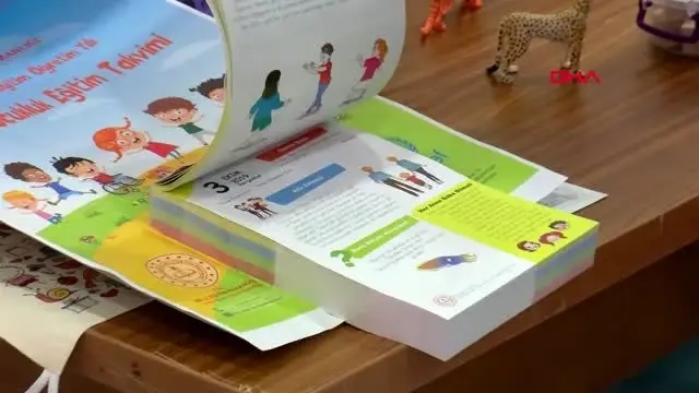 Kırsal kesimdeki çocuklar için 'oyun sandığı' eğitim seti Kırsal kesimdeki çocuklar için 'oyun sandığı' eğitim seti
