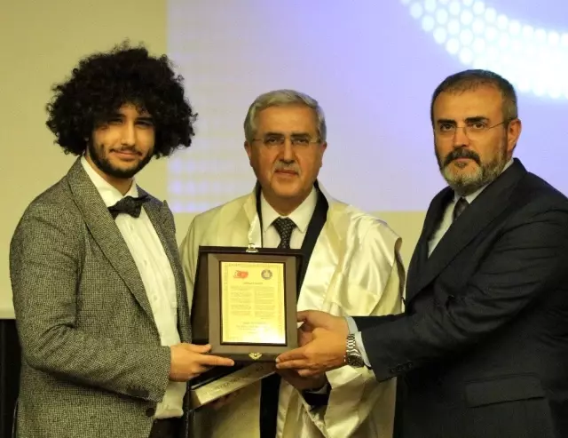 KSÜ'den Arda'ya onur ödülü KSÜ'den Arda'ya onur ödülü