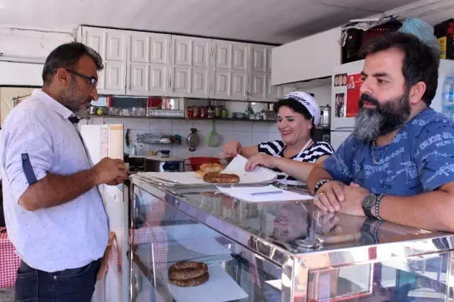 (Özel) Okuma-yazma bilmeden kendi işinin patronu oldu (Özel) Okuma-yazma bilmeden kendi işinin patronu oldu