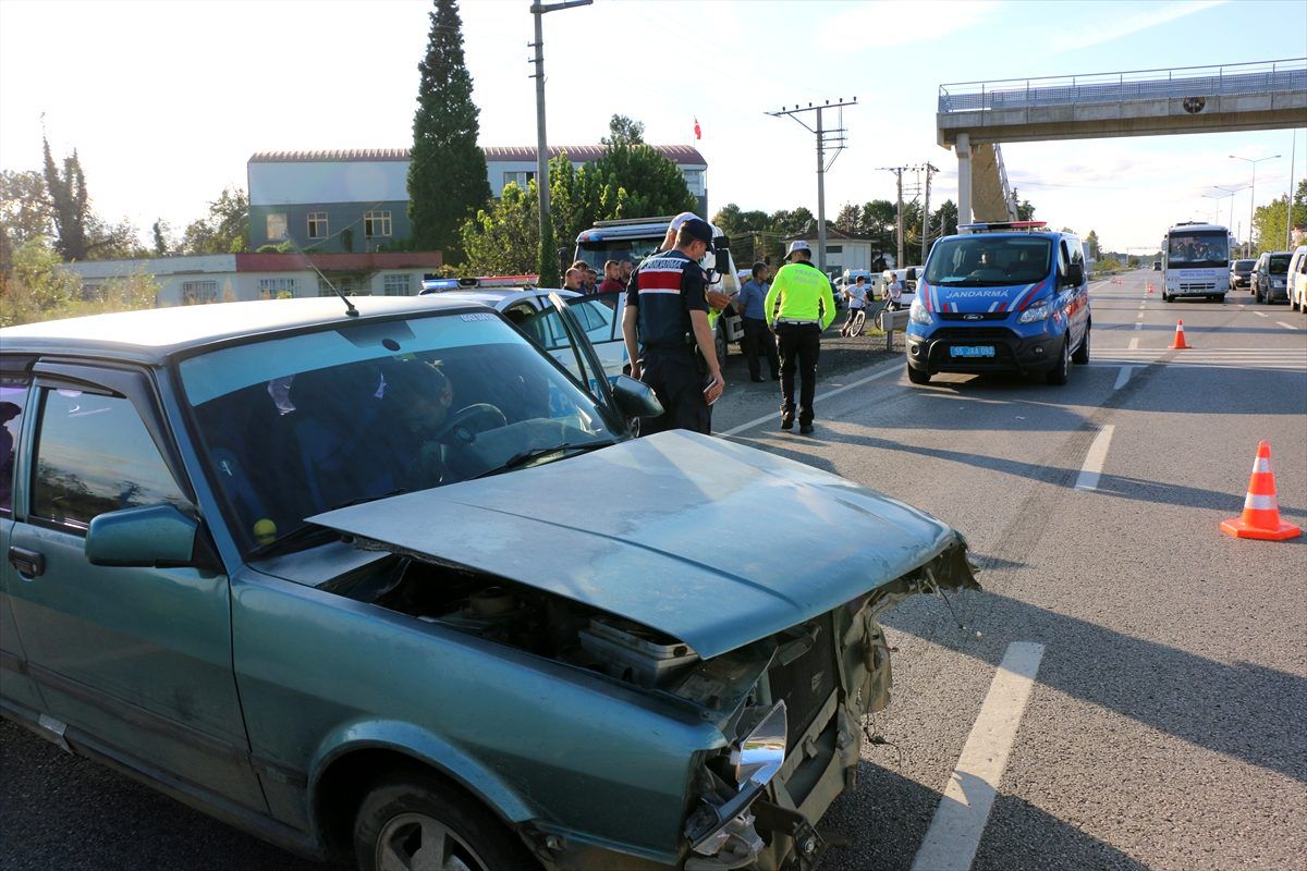 Samsun'da kamyon ile otomobil çarpıştı: 1 yaralı