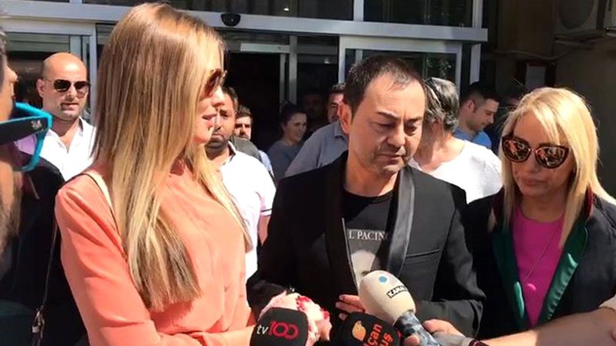 Serdar Ortaç, tek celsede boşandığı Chloe Loughnan'a 1 milyon TL tazminat ödeyecek