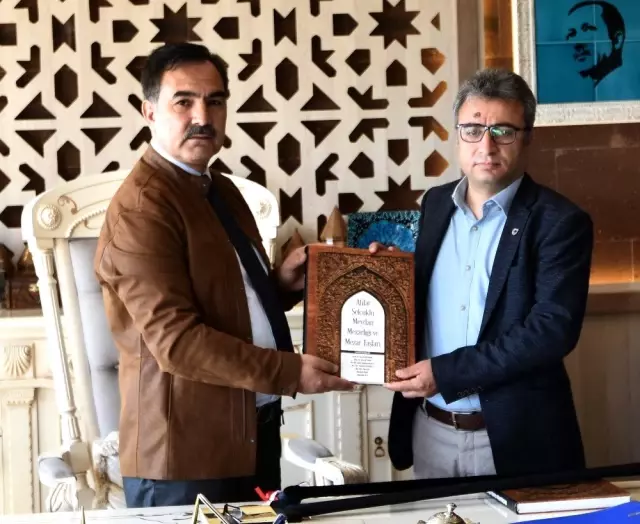 'Söğüt'ten Ahlat'a Kutlu Yolculuk' 'Söğüt'ten Ahlat'a Kutlu Yolculuk'
