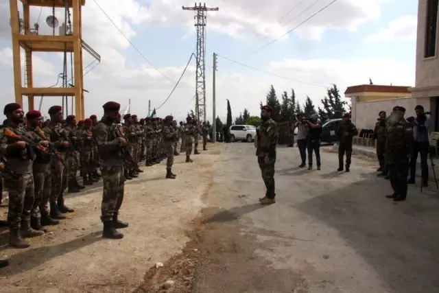 Suriye Geçici Hükümetine bağlı Suriye Milli Ordusu'ndan PYD-PKK'ya gözdağı Suriye Geçici Hükümetine bağlı Suriye Milli Ordusu'ndan PYD-PKK'ya gözdağı