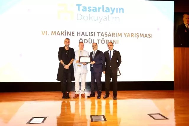 Tasarım Günlerinde Gaziantep'te Ünlüler Geçidi Tasarım Günlerinde Gaziantep'te Ünlüler Geçidi