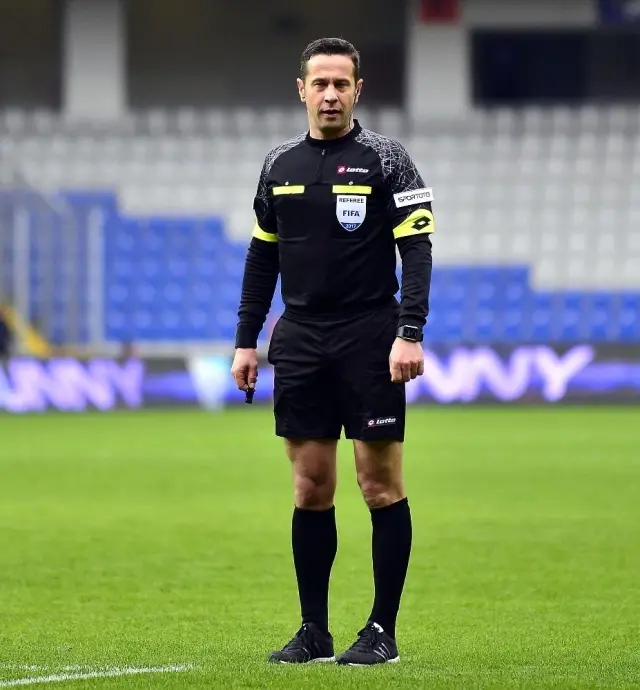 UEFA'dan Halis Özkahya'ya görev