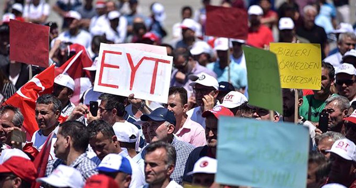 Bakan Albayrak: EYT gündemimizde yok