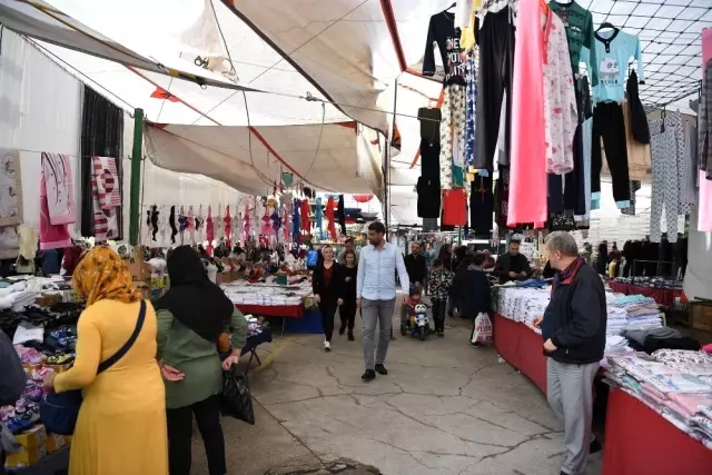 Başkan Kocaman Ulus pazarında Başkan Kocaman Ulus pazarında