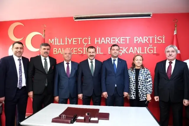Başkan Yılmaz'dan Yüksel'e hayırlı olsun ziyareti Başkan Yılmaz'dan Yüksel'e hayırlı olsun ziyareti