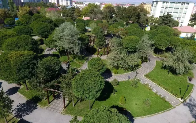 Büyükşehir Belediyesinden Muhsin Yazıcıoğlu Parkı'na yeni çehre Büyükşehir Belediyesinden Muhsin Yazıcıoğlu Parkı'na yeni çehre