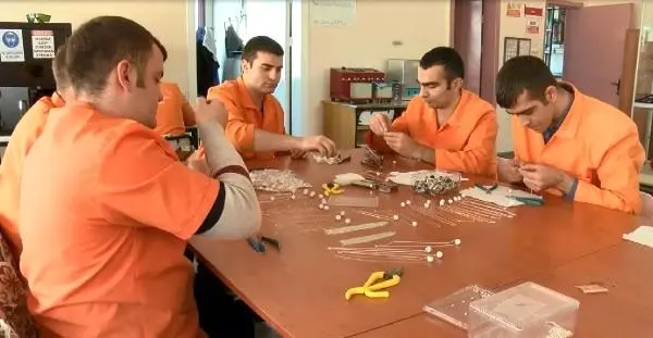 Cezaevlerinde meslek eğitimleri artırılıyor Cezaevlerinde meslek eğitimleri artırılıyor