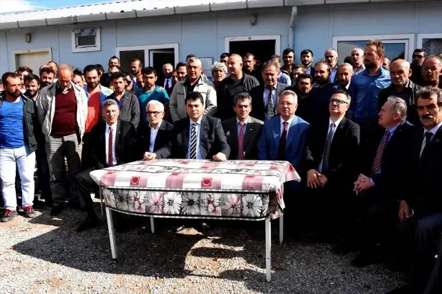 Demokrat Parti'den tezkereye destek Demokrat Parti'den tezkereye destek