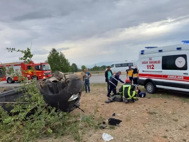 Denizli'de trafik kazası: 2 yaralı Denizli'de trafik kazası: 2 yaralı