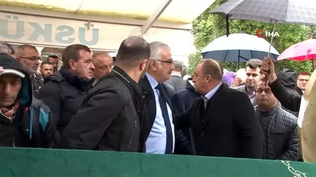 Ömer Hanedar son yolculuğuna uğurlandı Ömer Hanedar son yolculuğuna uğurlandı