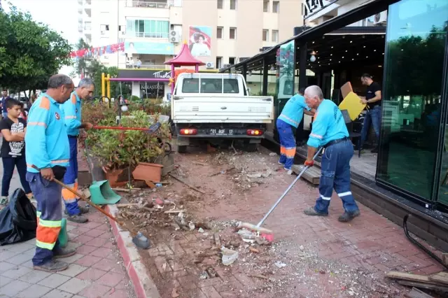 Otomobille çarpışan kamyonet pastane bahçesine girdi
