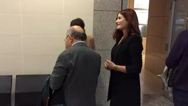 Oyuncu Deniz Çakır hakim karşısında Oyuncu Deniz Çakır hakim karşısında