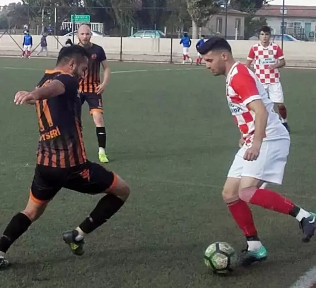 Sağlıkspor farklı kazandı Sağlıkspor farklı kazandı