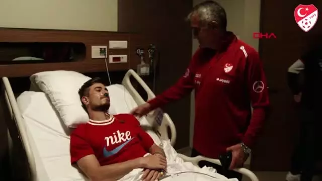 Spor a milli takım, dorukhan toköz'ü hastanede ziyaret etti Spor a milli takım, dorukhan toköz'ü hastanede ziyaret etti