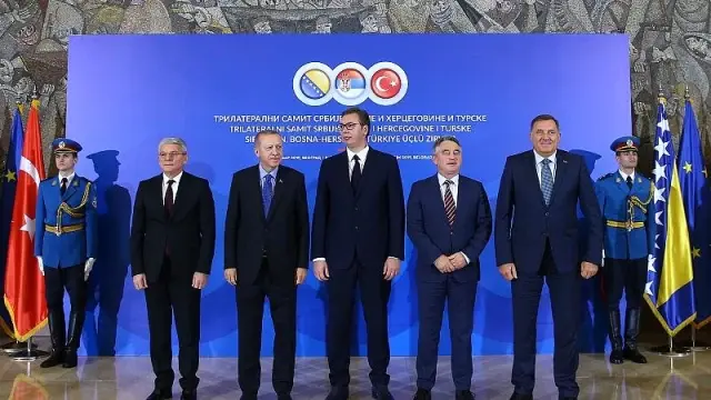 Tarihi 'Bosna-Türkiye-Sırbistan 3'lü Balkan Zirvesi' başladı