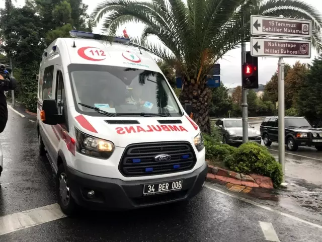 Üsküdar'da lüks sitede silah sesleri: 1 yaralı Üsküdar'da lüks sitede silah sesleri: 1 yaralı