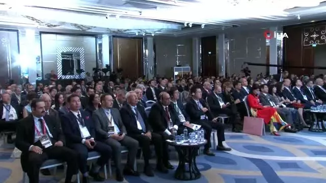 500 milyar dolarlık mücevher pazarı İstanbul'da buluştu 500 milyar dolarlık mücevher pazarı İstanbul'da buluştu