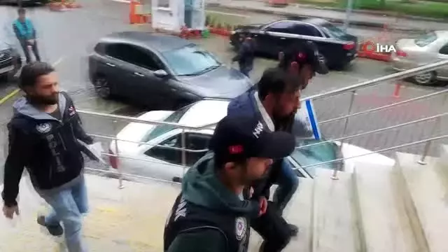 700 gram uyuşturucu ile yakalandı, cezaevine gönderildi 700 gram uyuşturucu ile yakalandı, cezaevine gönderildi