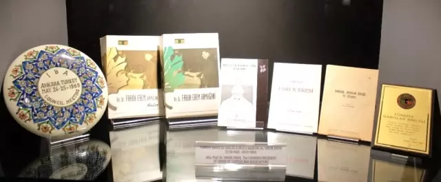 Adalet Bakanı Gül: 'Hukuku her şeyin üstünde gören anlayışta adalet tecelli olur' Adalet Bakanı Gül: 'Hukuku her şeyin üstünde gören anlayışta adalet tecelli olur'