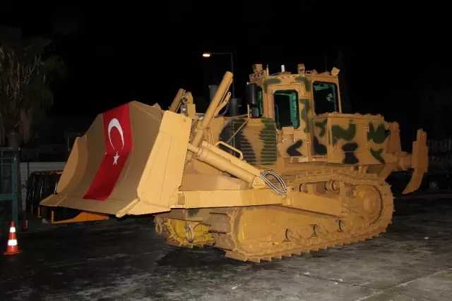 Bakan Varank'tan Barış Pınarı Harekatı açıklaması Bakan Varank'tan Barış Pınarı Harekatı açıklaması