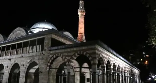 Barış Pınarı Harekatı için camilerde sela okundu Barış Pınarı Harekatı için camilerde sela okundu