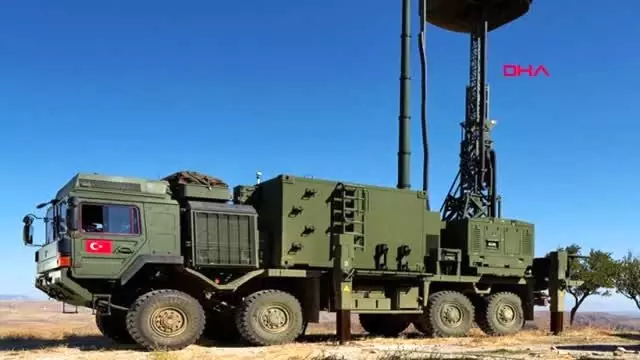 ASELSAN'ın ürettiği Koral, haberleşme sistemlerini hedef alarak teröristleri kör ve sağır etti ASELSAN'ın ürettiği Koral, haberleşme sistemlerini hedef alarak teröristleri kör ve sağır etti