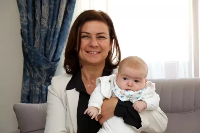 Başkan Köse'den bebek ziyareti Başkan Köse'den bebek ziyareti