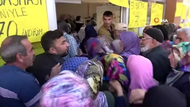 Battaniyede indirim izdihama neden oldu Battaniyede indirim izdihama neden oldu