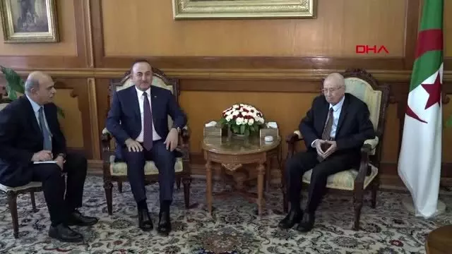Çavuşoğlu, cezayir cumhurbaşkanı abdülkadir bin salih tarafından kabul edildi