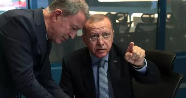 Cumhurbaşkanı Erdoğan'dan Barış Pınarı Harekatı'na ilişkin direktifler Cumhurbaşkanı Erdoğan'dan Barış Pınarı Harekatı'na ilişkin direktifler