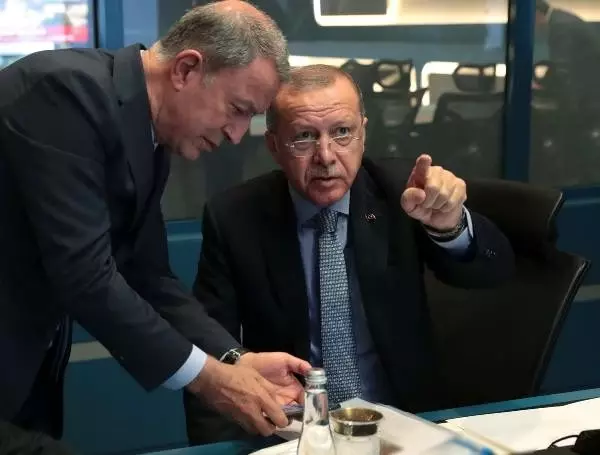 Cumhurbaşkanı erdoğan, harekat merkezinde Cumhurbaşkanı erdoğan, harekat merkezinde