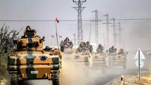 Dünya basını Barış Pınarı Harekatı'nı son dakika olarak geçti Dünya basını Barış Pınarı Harekatı'nı son dakika olarak geçti